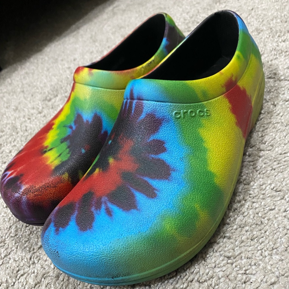 CROCS Tie Dye clogs